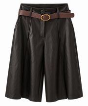 BERMUDA EFFET CUIR AVEC CEINTURE CHOCOLAT