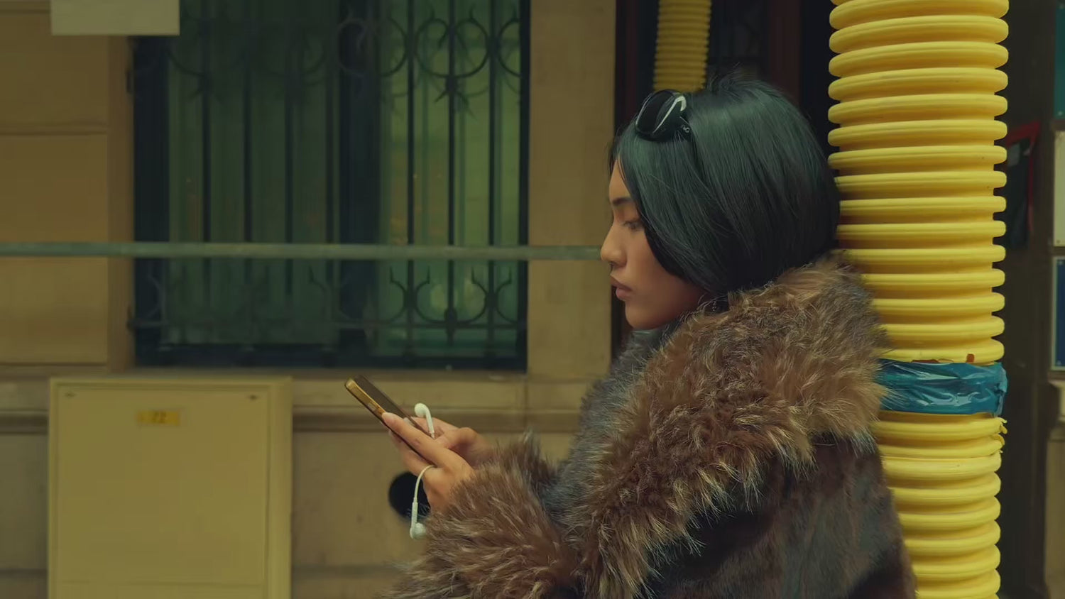 Amber Gas — vidéo d'ouverture